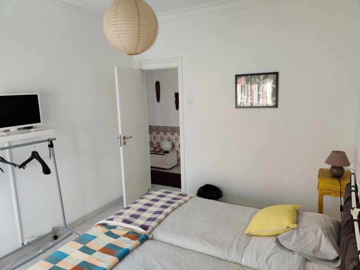 Vasco Santana Guesthouse Odivelas  Bagian luar foto