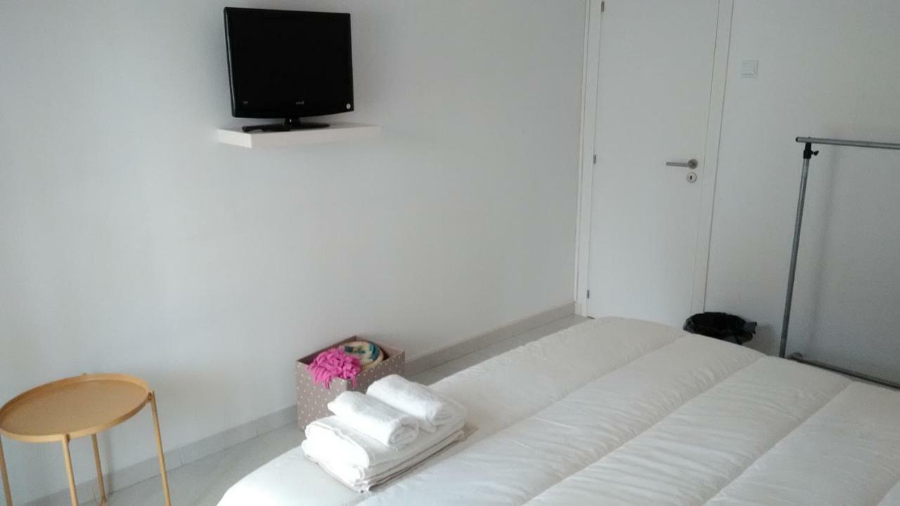 Vasco Santana Guesthouse Odivelas  Bagian luar foto