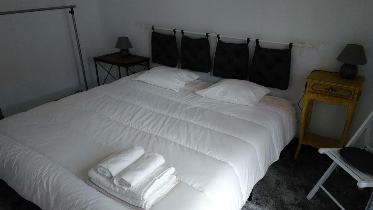Vasco Santana Guesthouse Odivelas  Bagian luar foto